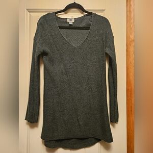 Old Navy Dark Gree  Sweater